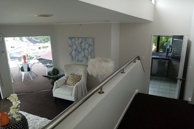 Photo of property in 2/4 Dorrit Lane, Howick, Auckland, 2014