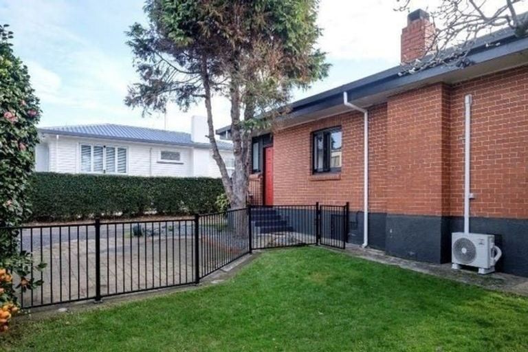 Photo of property in 16 Collingwood Street, Judea, Tauranga, 3110