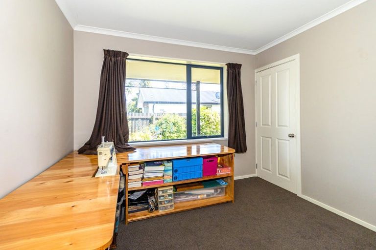 Photo of property in 27 South Terrace Road, Geraldine, 7930