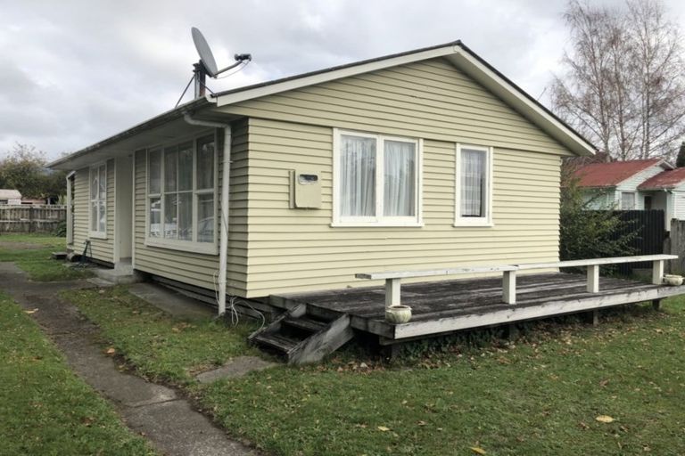 Photo of property in 81 Te Rangitautahanga Road, Turangi, 3334
