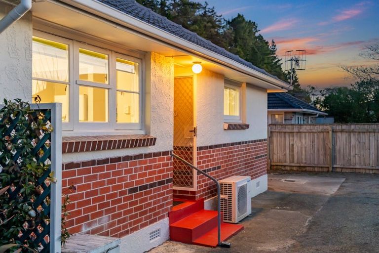 Photo of property in 5 Lane Street, Wallaceville, Upper Hutt, 5018