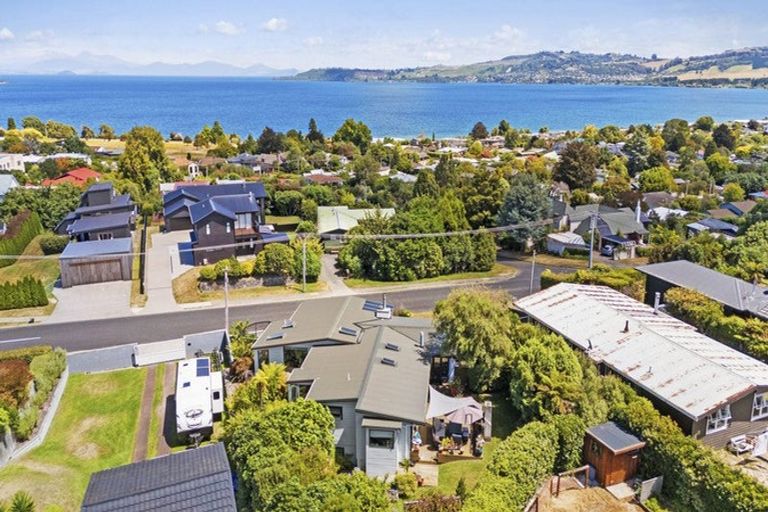 Photo of property in 42 Rokino Road, Taupo, 3330