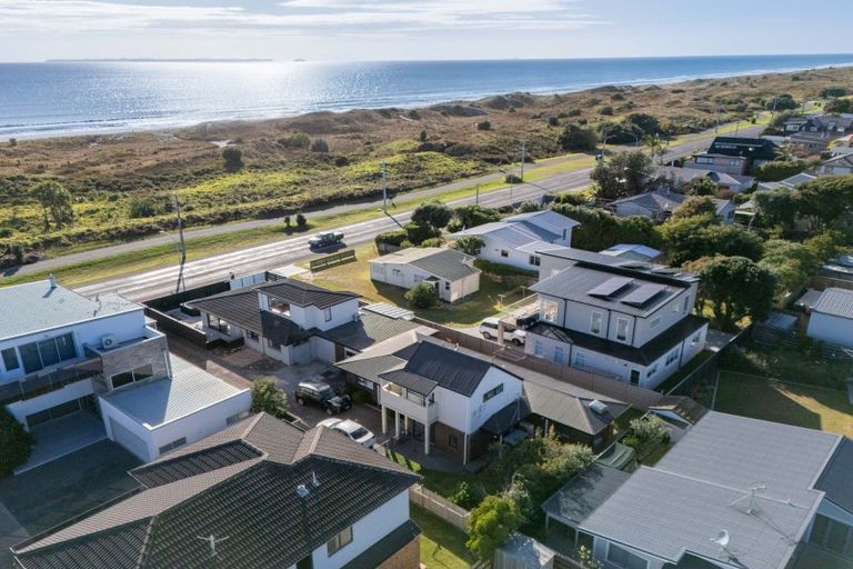 Photo of property in 614b Papamoa Beach Road, Papamoa Beach, Papamoa, 3118