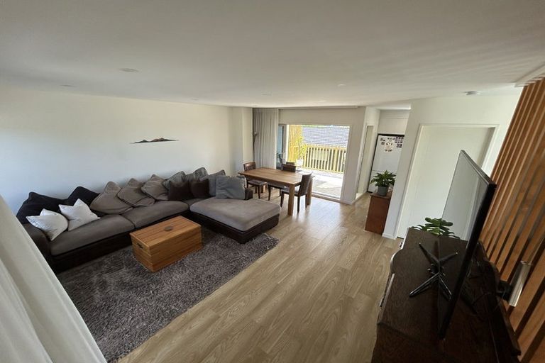 Photo of property in 4/3 Coronation Road, Hillcrest, Auckland, 0627