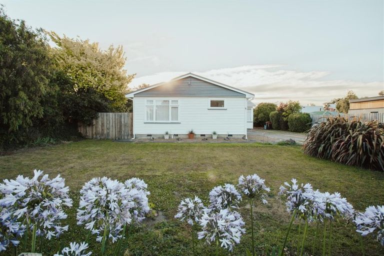 Photo of property in 77 West Belt, Rangiora, 7400