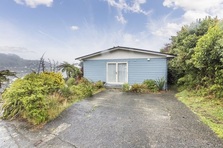 Photo of property in 2b Chancellor Way, Crofton Downs, Wellington, 6035