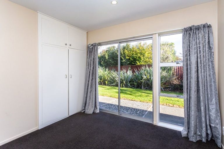 Photo of property in 21 Glenside Avenue, Ilam, Christchurch, 8041