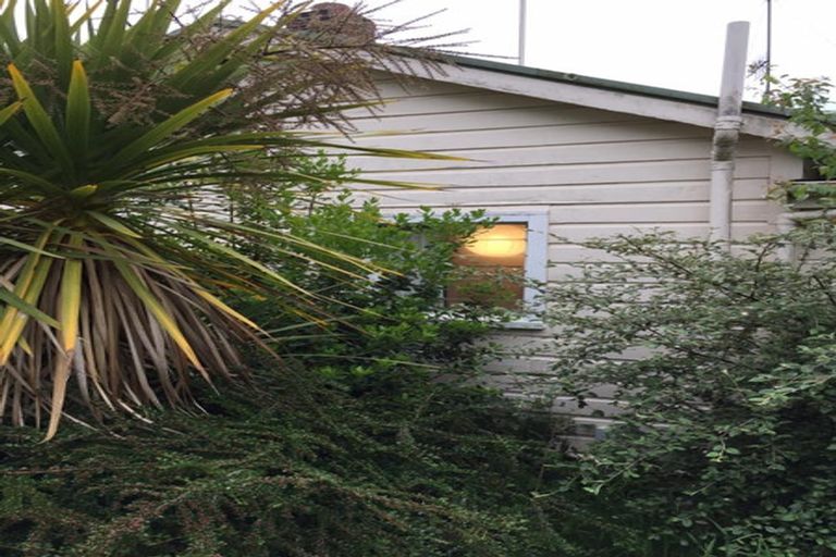 Photo of property in 32 Forest Street, Tapanui, 9522
