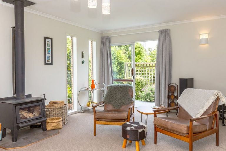 Photo of property in 100 East Street, Greytown, 5712