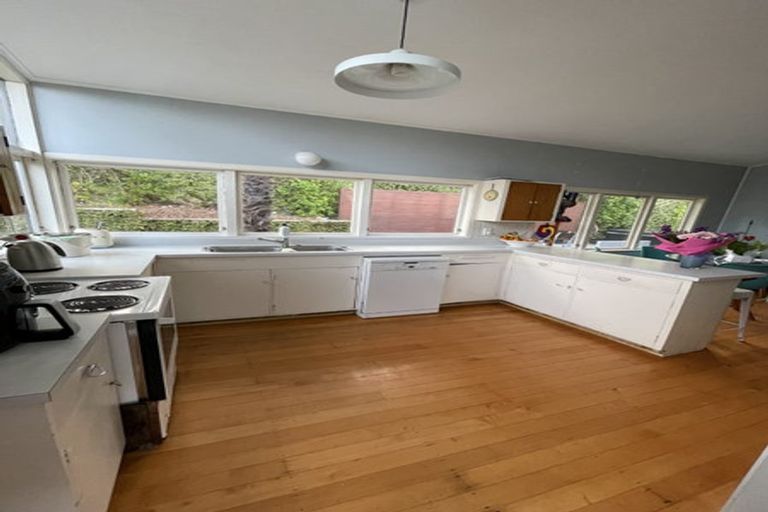 Photo of property in 3 Ringwood Street, Torbay, Auckland, 0630