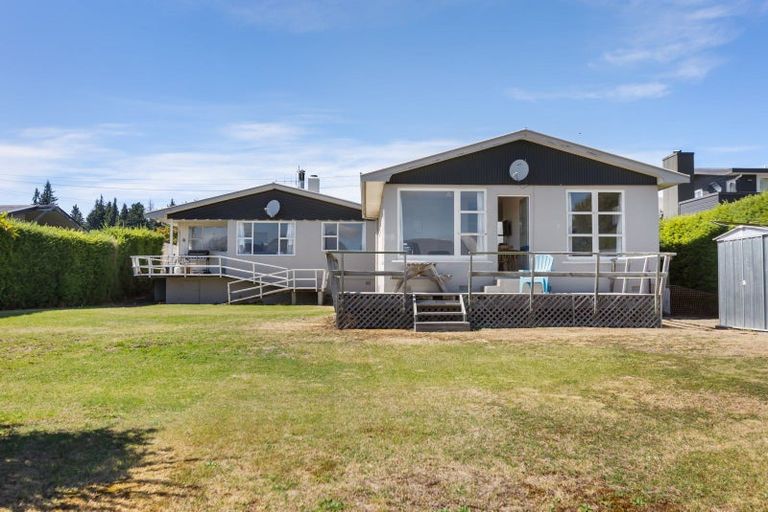 Photo of property in 135 Upton Street, Wanaka, 9305