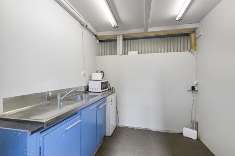 Photo of property in 8 Hart Street, Woolston, Christchurch, 8023