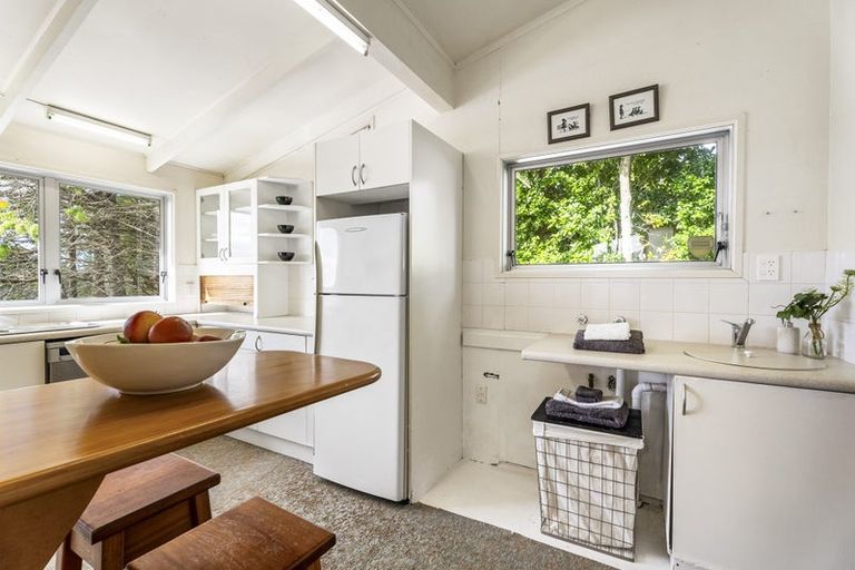 Photo of property in 13 Archers Road, Hillcrest, Auckland, 0629