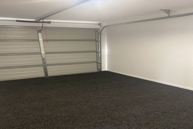 Photo of property in 1 Keitha Place, Glenview, Hamilton, 3206