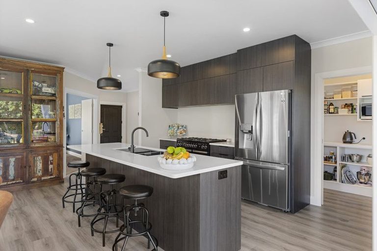 Photo of property in 31 Jarrett Terrace, Leamington, Cambridge, 3432