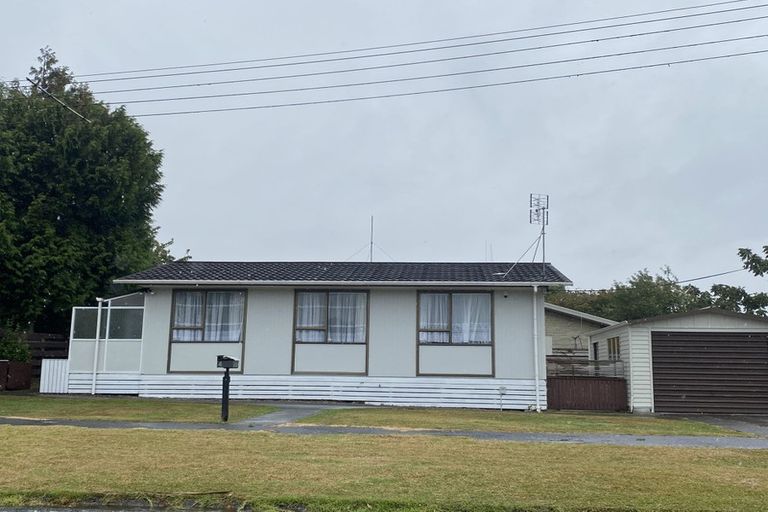 Photo of property in 4 Sale Street, Fairfield, Hamilton, 3214