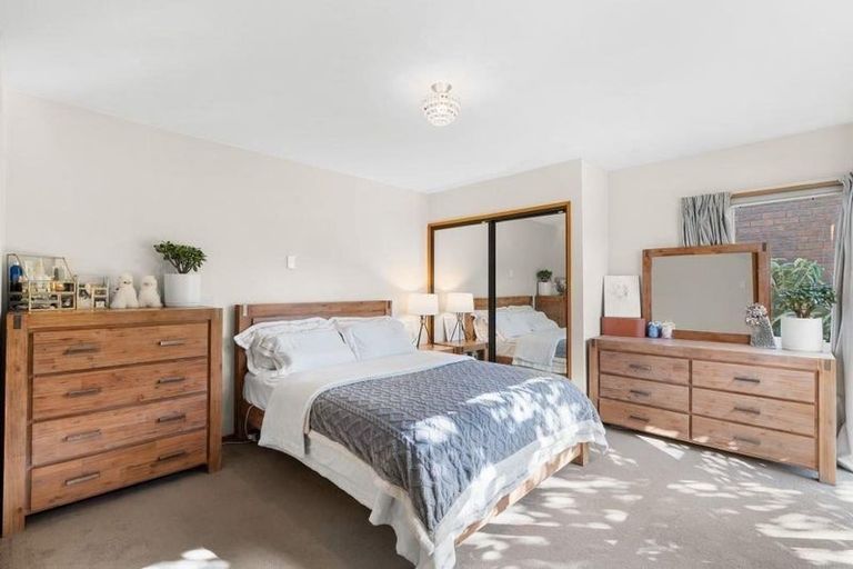 Photo of property in 1/9a Chilcombe Street, Ilam, Christchurch, 8041