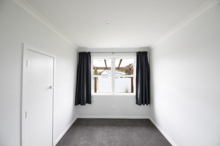 Photo of property in 24 Warwick Crescent, Taradale, Napier, 4112