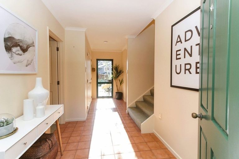 Photo of property in 28a Karina Road, Merrilands, New Plymouth, 4312