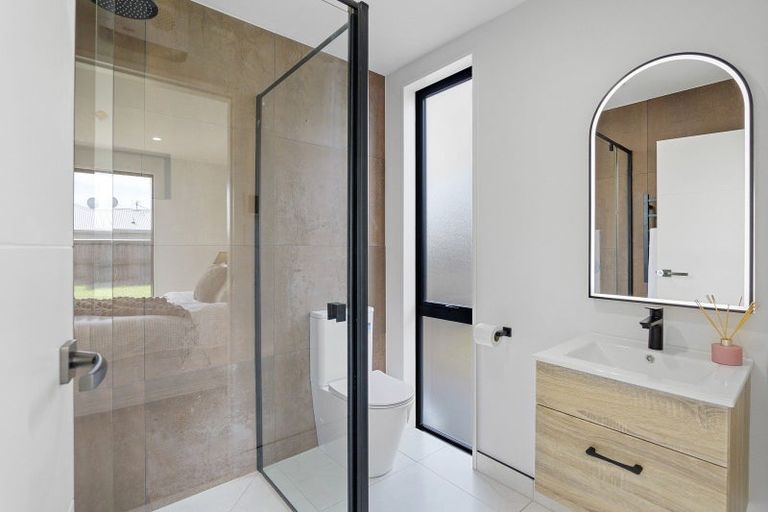 Photo of property in 33 Marshall Street, Rangiora, 7400