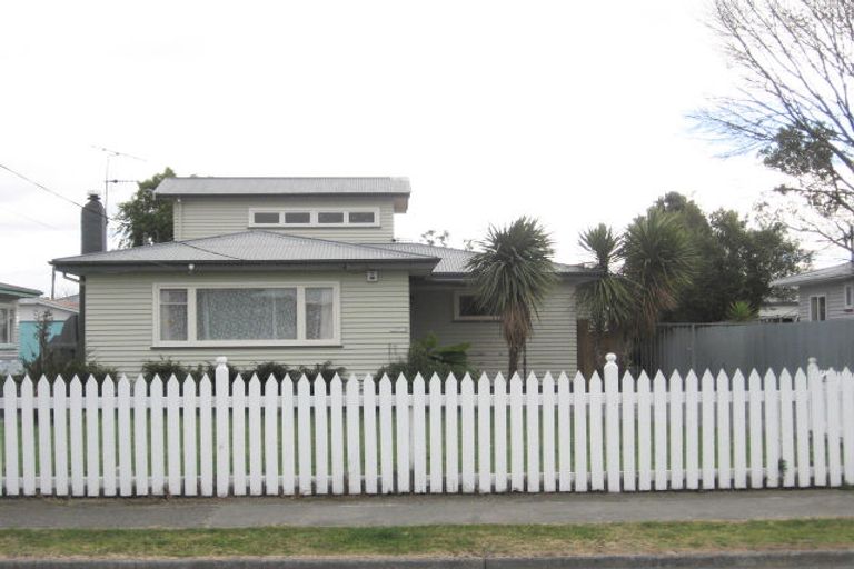 Photo of property in 22 Richmond Street, Maraenui, Napier, 4110