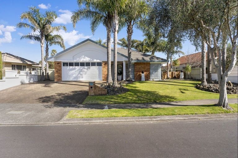 Photo of property in 15 Montego Drive, Papamoa Beach, Papamoa, 3118