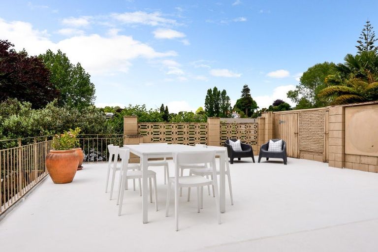 Photo of property in 11a Hamilton Parade, Hamilton Central, Hamilton, 3204