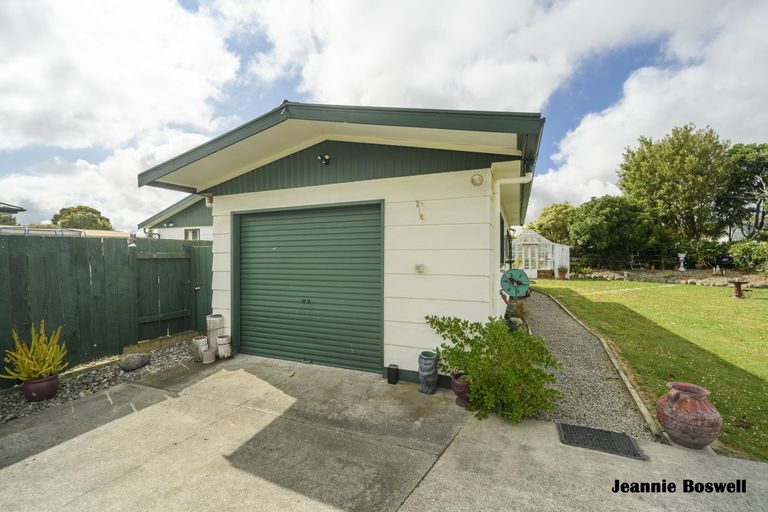 Photo of property in 34 Rainforth Street, Roslyn, Palmerston North, 4414