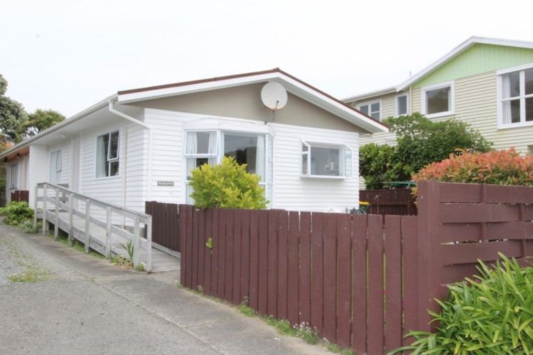 Photo of property in 1/4 Cluny Road, Plimmerton, Porirua, 5026