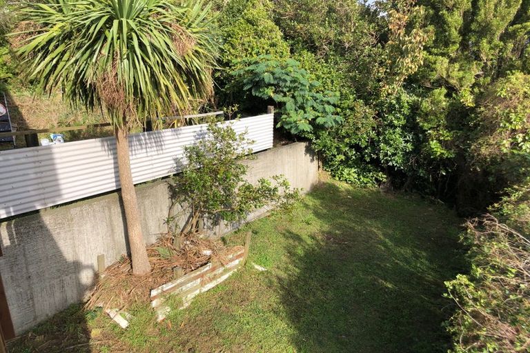Photo of property in 3 Anzia Way, Johnsonville, Wellington, 6037