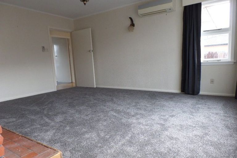Photo of property in 25 Hounslow Street, Ilam, Christchurch, 8041