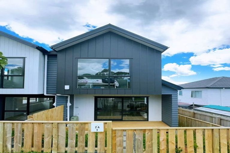 Photo of property in 7/2a Mantra Road, Massey, Auckland, 0614