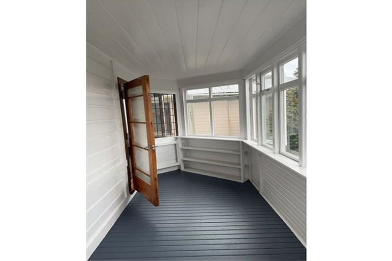 Photo of property in 30 Childers Terrace, Kilbirnie, Wellington, 6022