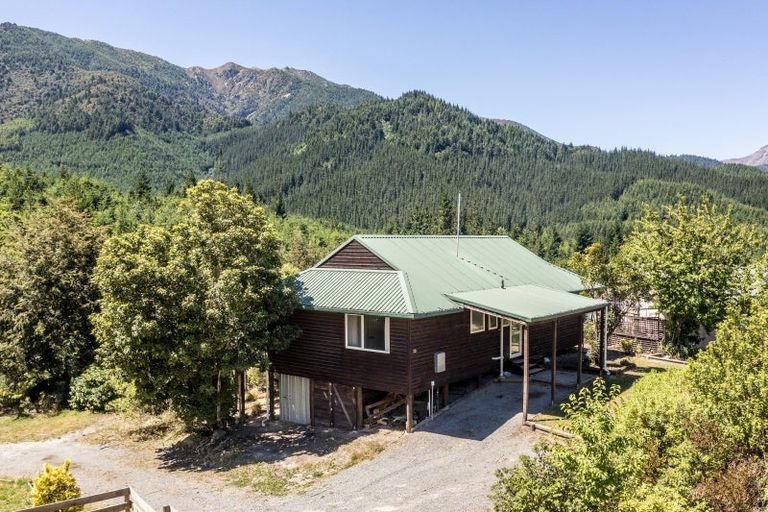 Photo of property in 20 Acheron Heights, Hanmer Springs, 7334