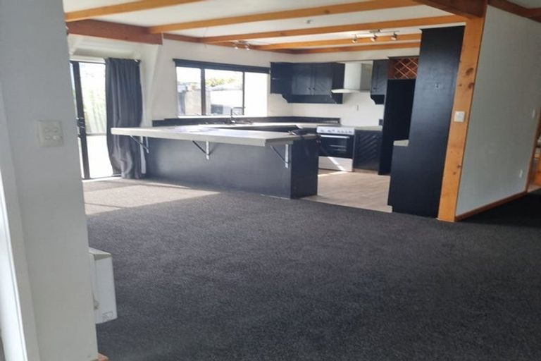 Photo of property in 44 Park Lane, Waitara, 4320