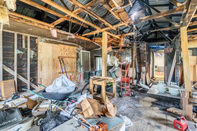 Photo of property in 882 Tahakopa Valley Road, Tahakopa, Owaka, 9586