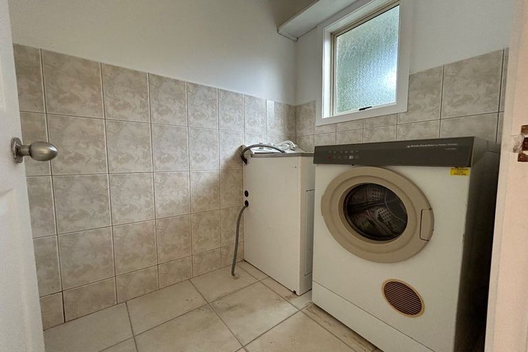 Photo of property in 1/6 Kowhai Street, Mount Eden, Auckland, 1024