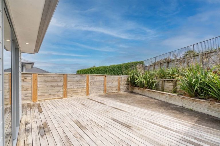 Photo of property in 25b Shrule Place, Huntington, Hamilton, 3210