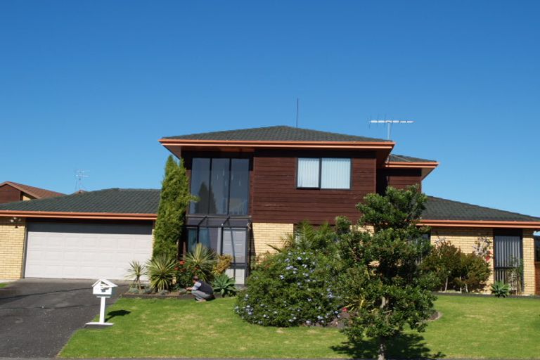 Photo of property in 1/24 Orangewood Drive, Northpark, Auckland, 2013