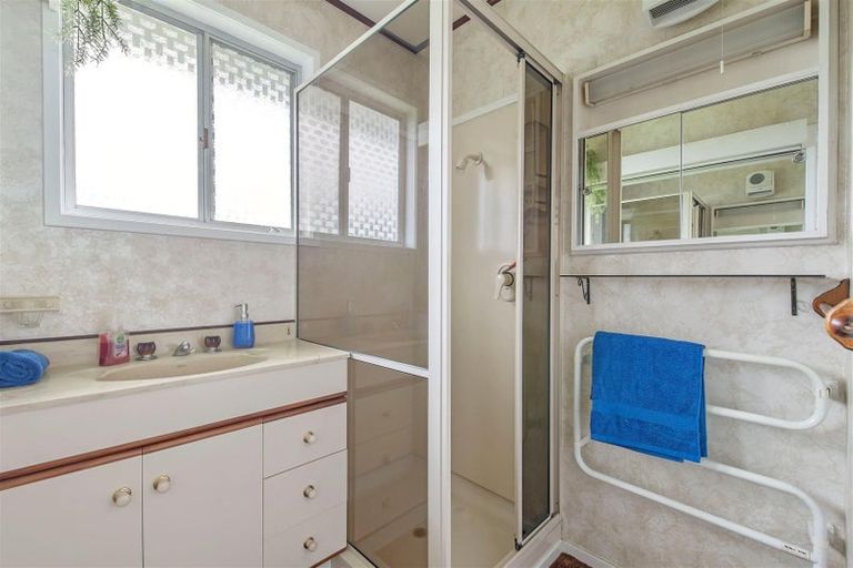 Photo of property in 15 Corilin Place, Mangakakahi, Rotorua, 3015