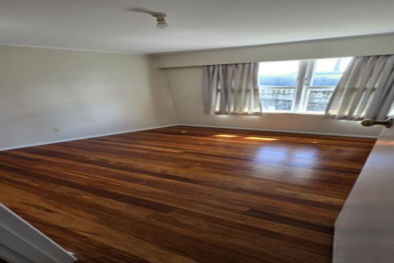 Photo of property in 12 Ruawai Road, Mount Wellington, Auckland, 1060
