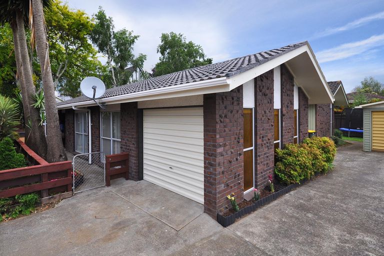 Photo of property in 3/51 Landscape Road, Papatoetoe, Auckland, 2025