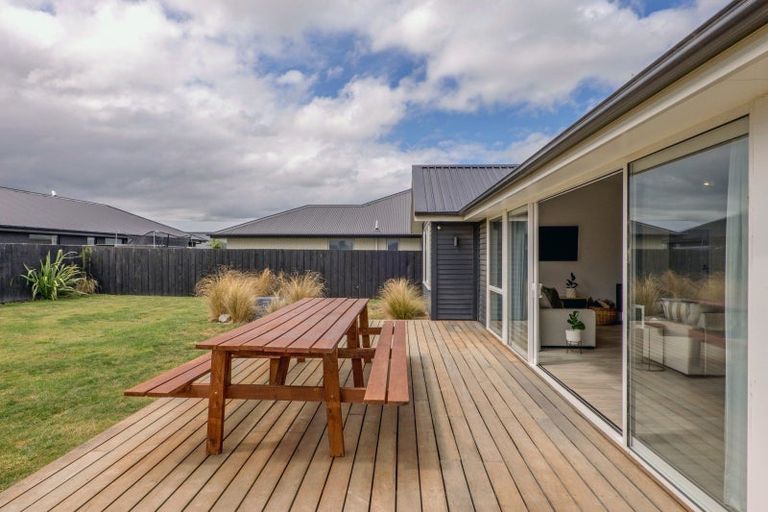 Photo of property in 24 Cressy Place, Darfield, 7510