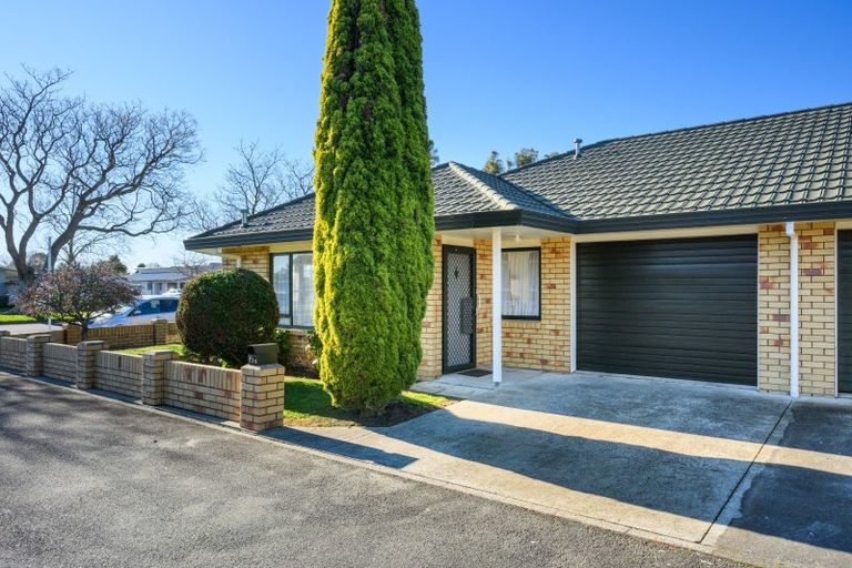 Photo of property in 714 Pioneer Highway, Takaro, Palmerston North, 4412
