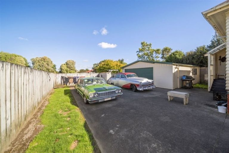 Photo of property in 47 Victoria Street, Kaponga, Hawera, 4679