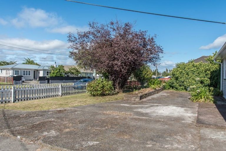Photo of property in 11 Maire Street, Otaki, 5512