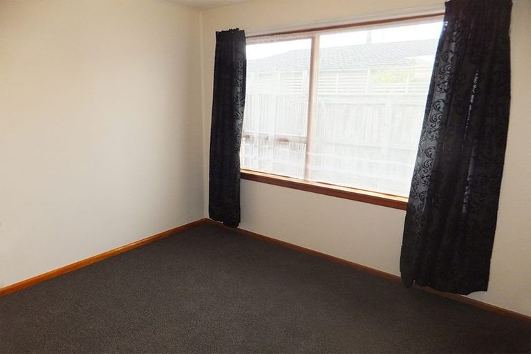 Photo of property in 3/112 Champion Street, Edgeware, Christchurch, 8013