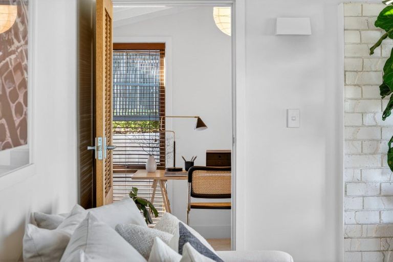 Photo of property in 9 Harvey Road, Bluff Hill, Napier, 4110