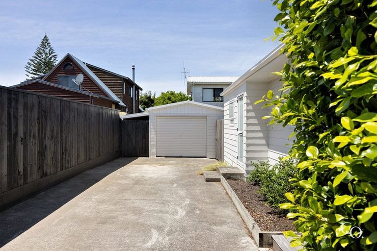 Photo of property in 17 Links Avenue, Mount Maunganui, 3116