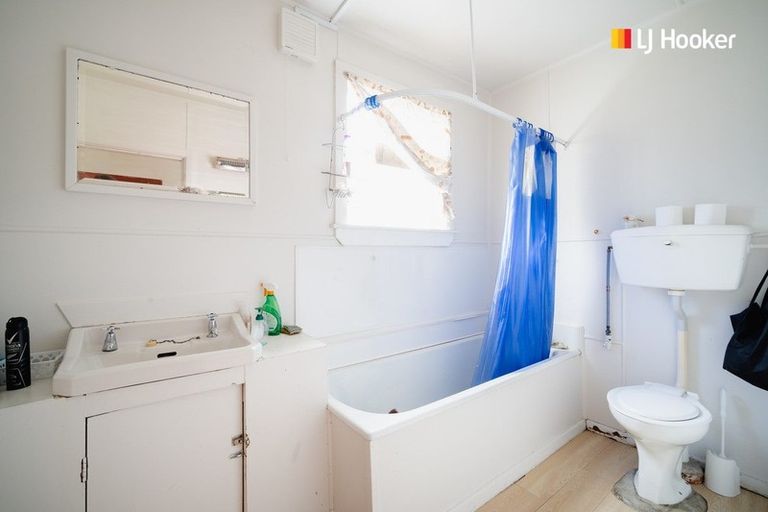 Photo of property in 42 Fawcett Street, South Dunedin, Dunedin, 9012